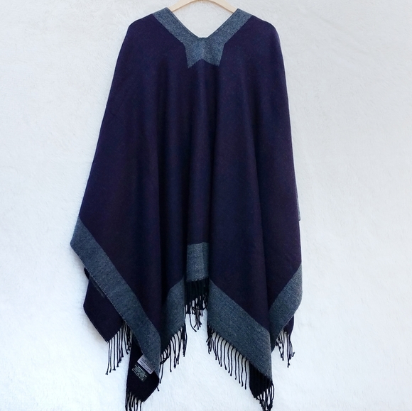 🛍HP🛍 Miss Accessori Women’s Poncho - Picture 2 of 13